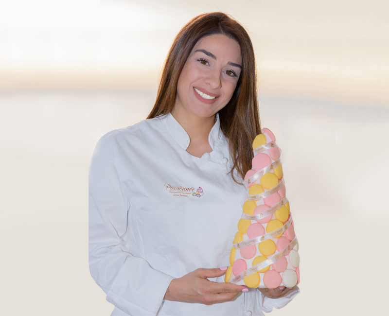 about-portrait-long Grace-Dahdah-Passionnee-Macarons-showpiece